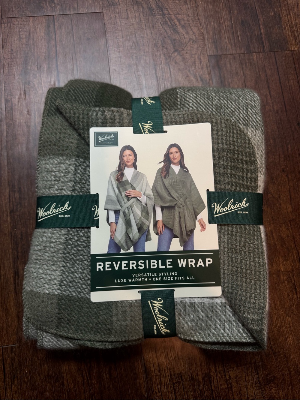 Woolrich Reversible Wrap in Olive Green/Grey Gingham New With Tags!!!